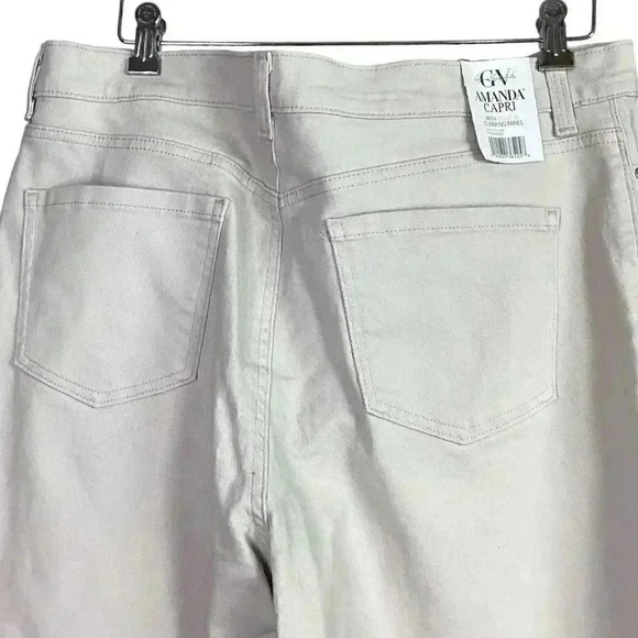 Gloria Vanderbilt Amanda Women 18 Classic Rise Capri Jeans Beige Stretch NEW - Picture 9 of 11